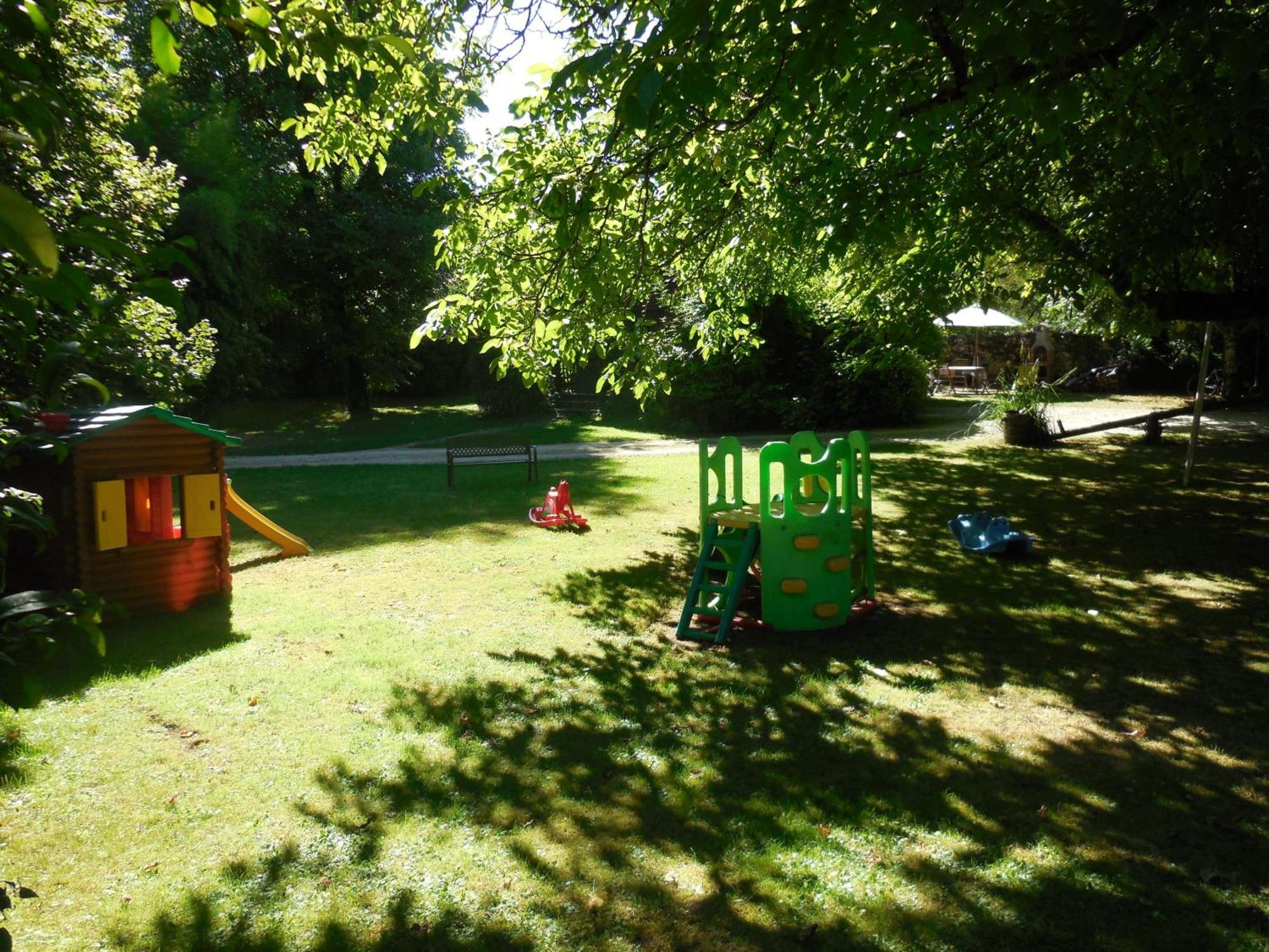 Le Jardin D'eden Country house Valojoulx